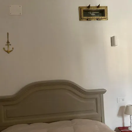 Pensionat Casa Mazzini Di Casa Italia Spotorno