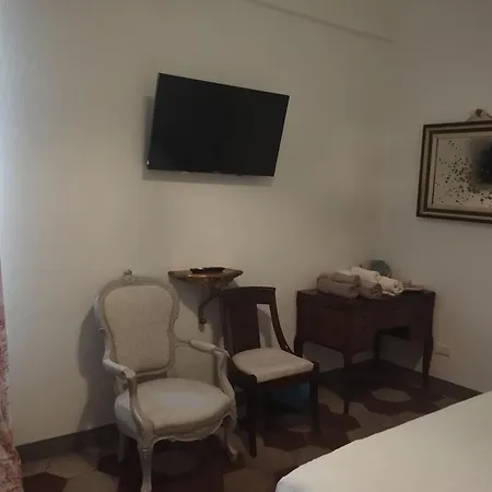 Guest house Casa Mazzini Di Casa Italia 3*