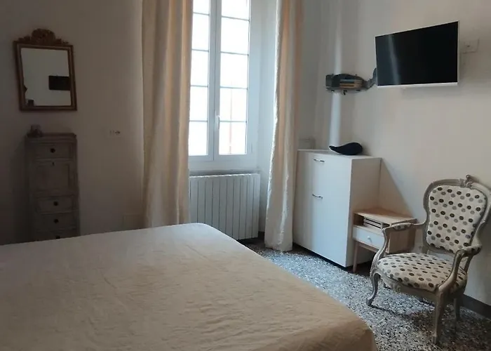 Casa Mazzini Di Casa Italia بيت ضيافة سبوتورنو