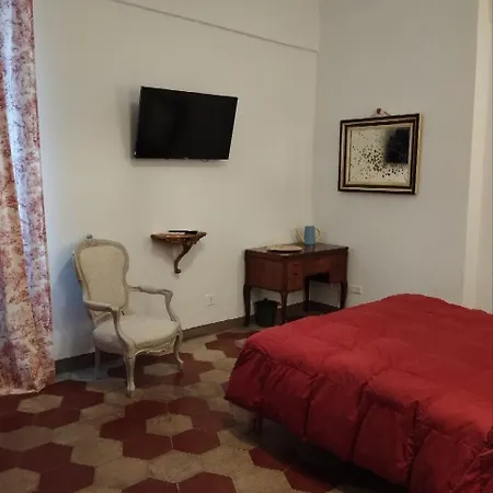 Casa Mazzini Di Casa Italia 스포토르노